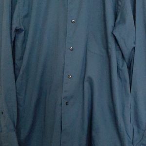Men's dress shirt